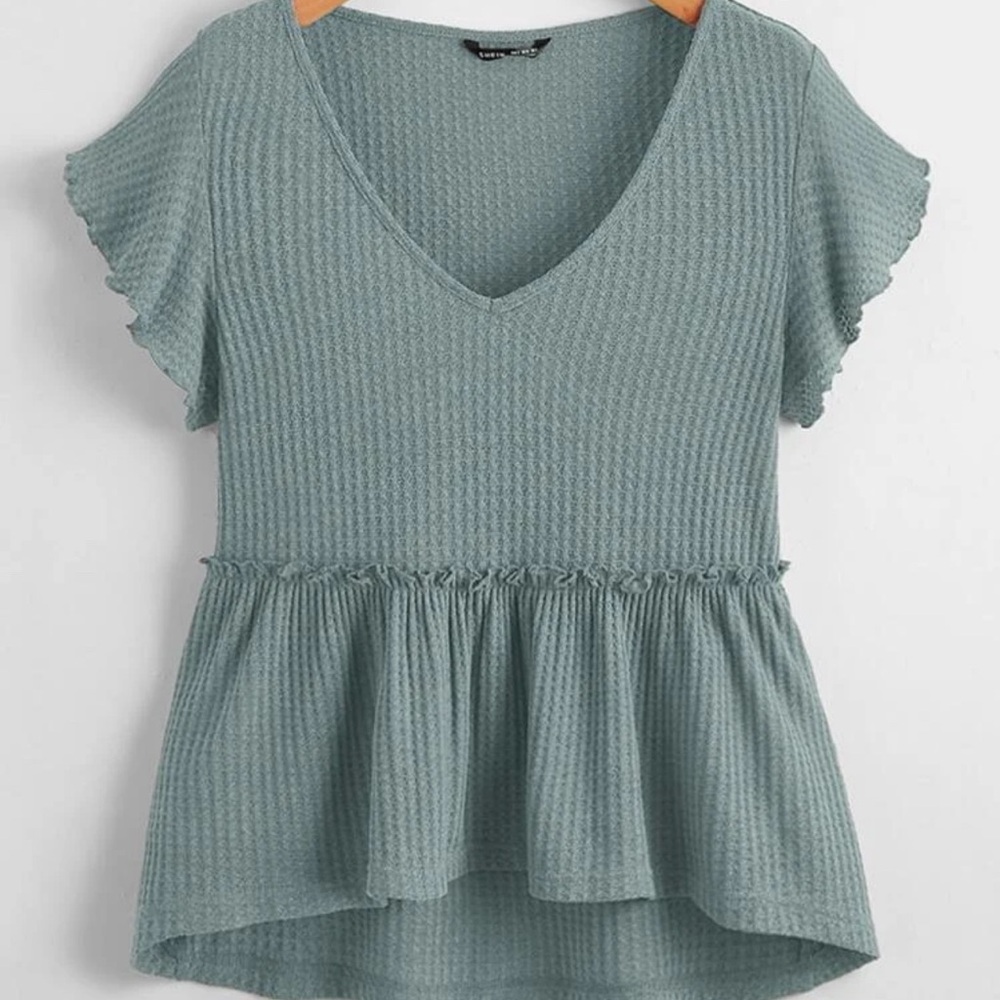 Women's V-Neck Ruffle Hem Top - Green
